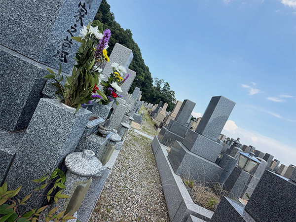 宝塚市 大林寺霊園での納骨後の写真