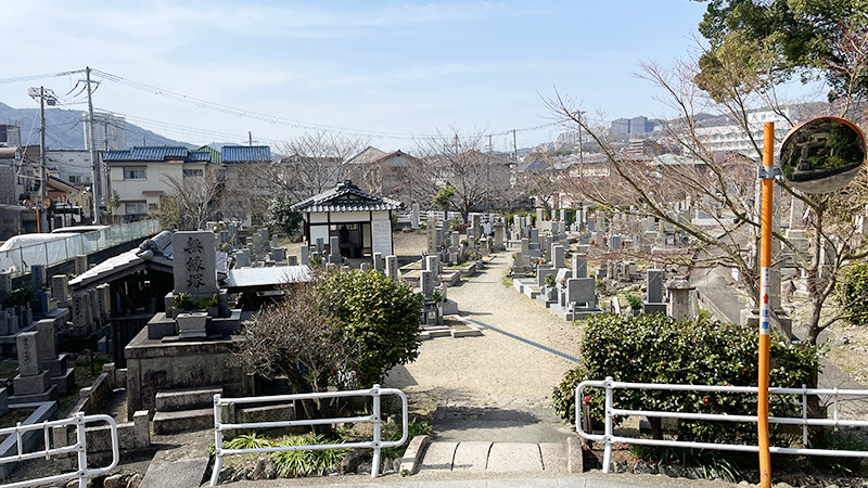 宝塚市の小浜墓地