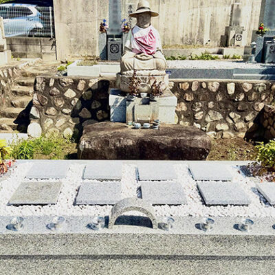 宝塚市の米谷墓地に新しく完成した樹木葬の写真