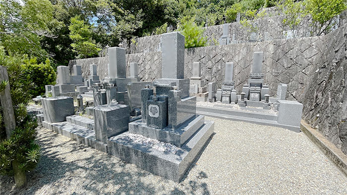 満願寺霊園祥風苑(川西市)建立事例