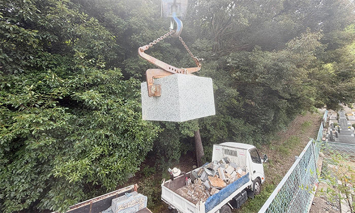 兵庫県 満願寺霊園｜9寸碑と8寸碑の墓石2基を撤去しました