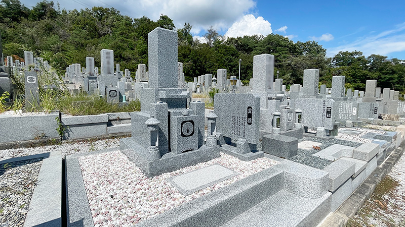 長尾山霊園での和型墓石の建立実績写真