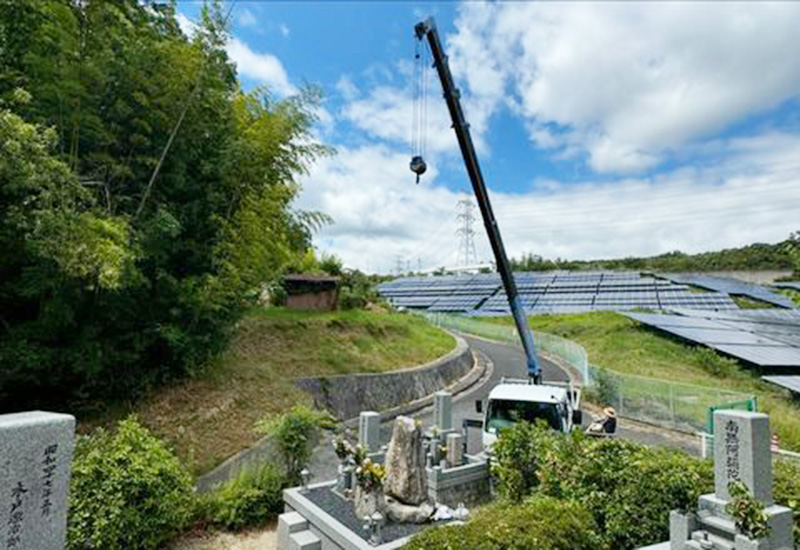 西宮市の西宮名塩でお墓への追加彫り