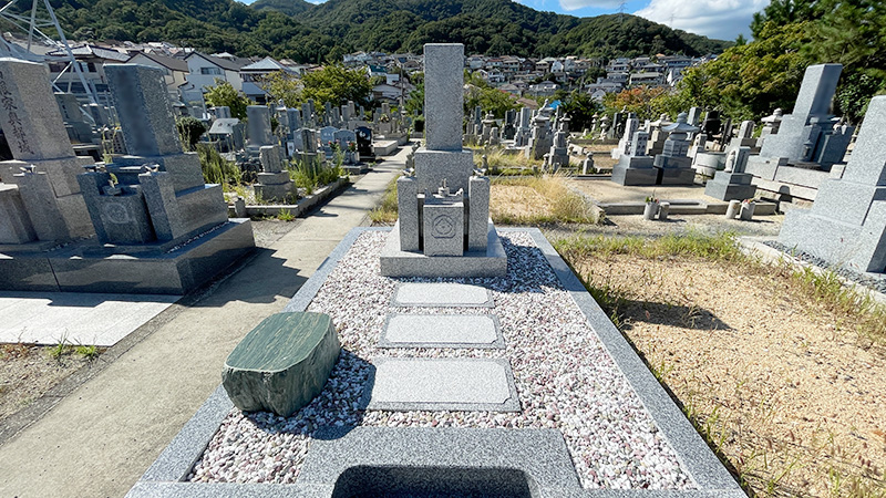 宝塚霊園での和型墓石の建立実績