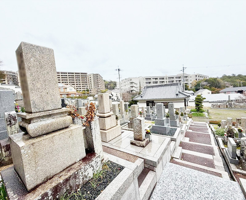 山本共同墓地(才田墓地)の墓地内画像